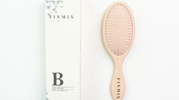 Finmix Hair Brush